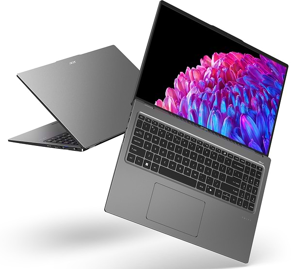 Фото - Ноутбук Acer Swift Go 16 SFG16-72 (NX.KY9EU.003) Pure Silver