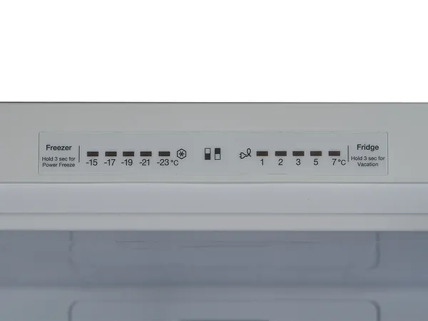 Фото - Холодильник Samsung RB33J3000WW/UA