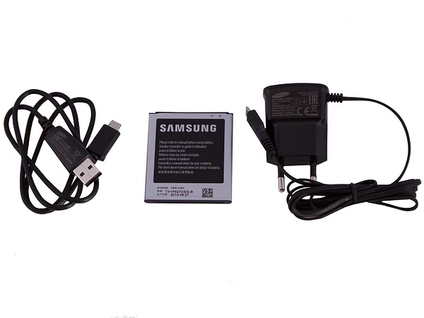 Фото - Смартфон Samsung S7272 Galaxy Ace 3 Metallic Black