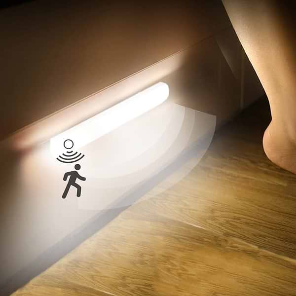 Фото - Світлодіодний світильник Євросвітло з датчиком руху SBM-01 (000059273)