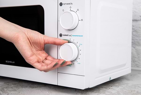 Фото - Мікрохвильова піч (НВЧ) Scandilux SMO20MW