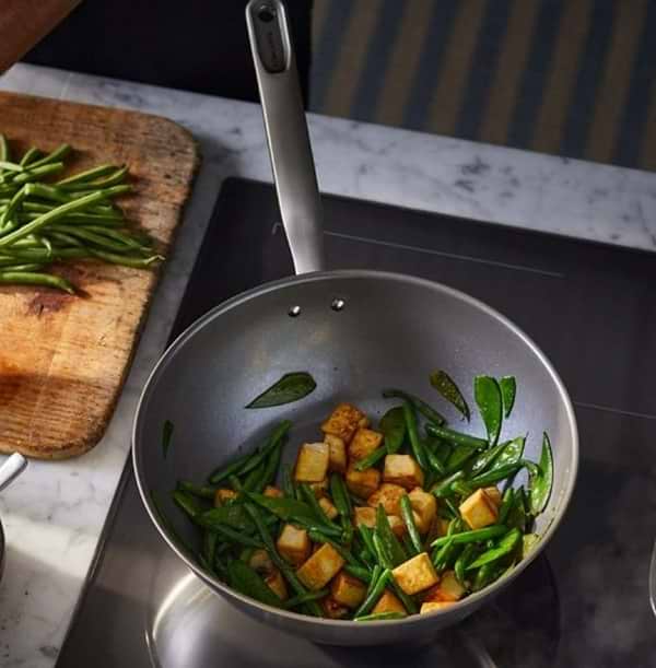 Фото - Сковорода ВОК Fiskars Wok All Steel 28 см (1064747)