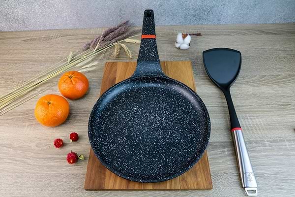 Фото - Сковорода для блинов Bollire BR-1108 Milano 24 см