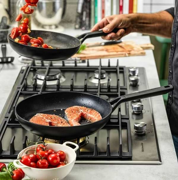 Фото - Набір сковорідок KitchenAid CFA 24+28 см (CC003569-001)