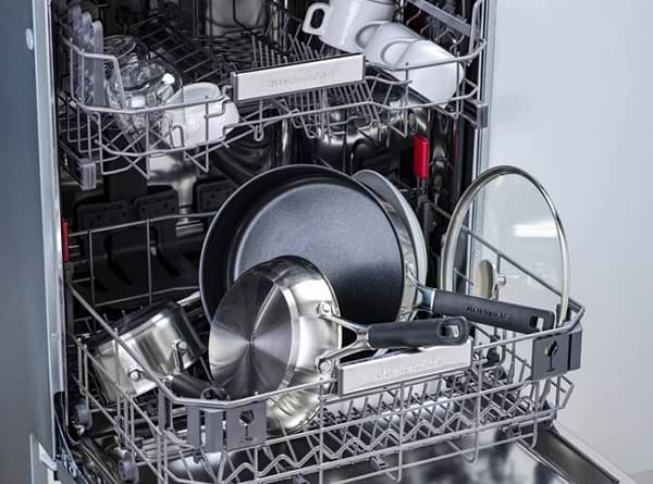 Фото - Сковорода універсальна KitchenAid CSS 20 см (CC005700-001)