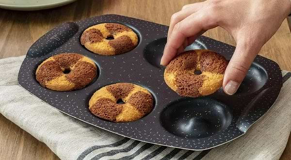 Фото - Форма для приготування Tefal J5734602 PerfectBake Mini 21х29 см (6 форм)
