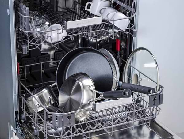 Фото - Ківш KitchenAid CSS 18 см 2,1 л (CC004004-001)