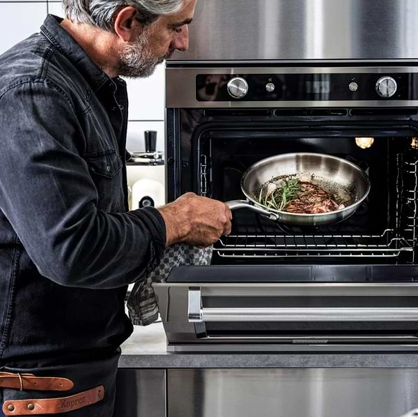 Фото - Сковорода універсальна KitchenAid MSS 20 см (CC003243-001)