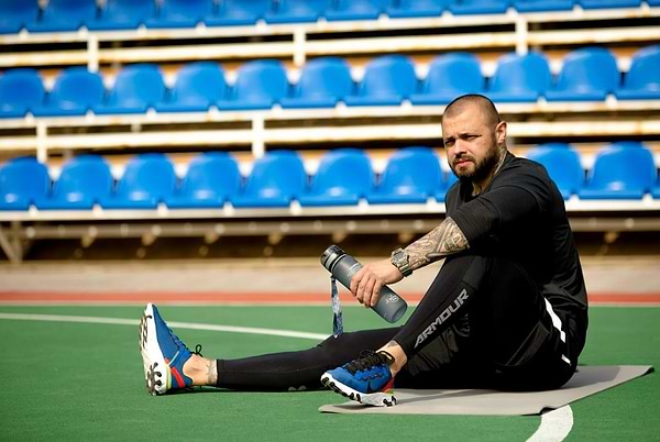 Фото - Пляшка для води UZspace 3053 Frosted 800 мл сіра