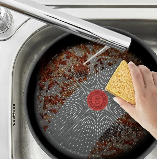 Фото - Уцінка - Сковорода універсальна Tefal C3940432 Resist Essential 24 см