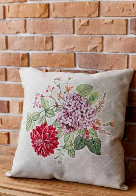 Фото - Подушка декоративная Прованс Букет цветов 45х45 см (034205)