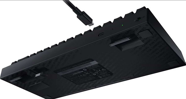 Фото - Клавиатура беспроводная игровая Razer BlackWidow V3 Mini Hyperspeed Green Switch RU (RZ03-03891600-R3R1)