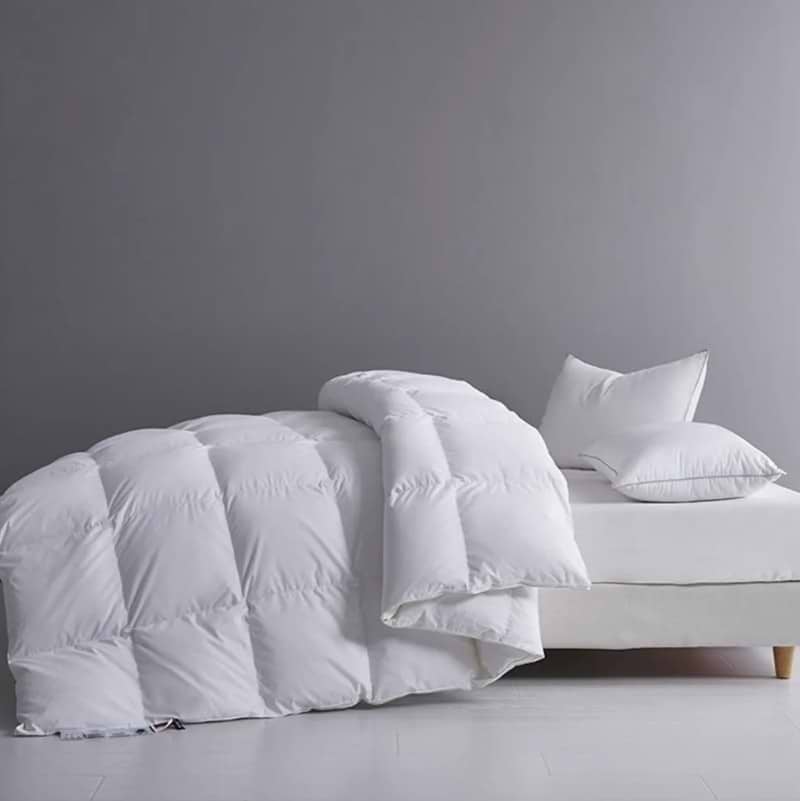 Одеяло демисезонное двуспальное евро MirSon 100% пуха № 091 "Beatrice" 220х240 см (2200007406944)