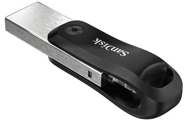 Фото - Флеш USB/Lightning SanDisk iXpand Go 128GB USB 3.0/Lightning Apple (SDIX60N-128G-GN6NE)
