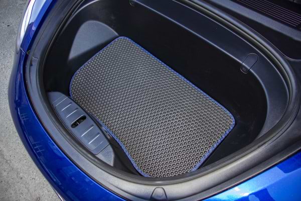 Фото - EVA коврик в багажник авто EVAtech для Model 3 Tesla 2017-2020 1 поколение Sedan USA (TA1592BO1RGB)
