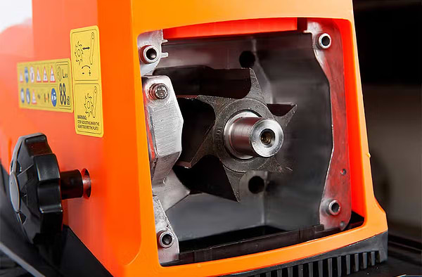 Фото - Измельчитель садовый SEQUOIA SEGS2545BH