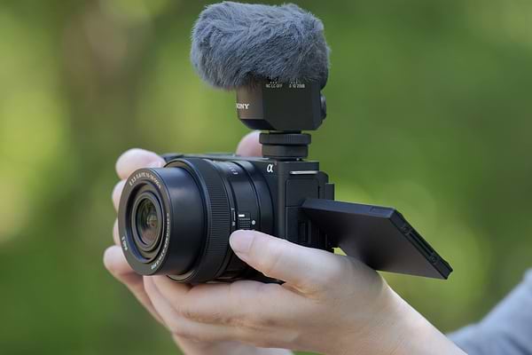 Фото - Объектив к фотокамере Sony E PZ 16-50mm F3.5-5.6 OSS II (SELP16502B.SYX)