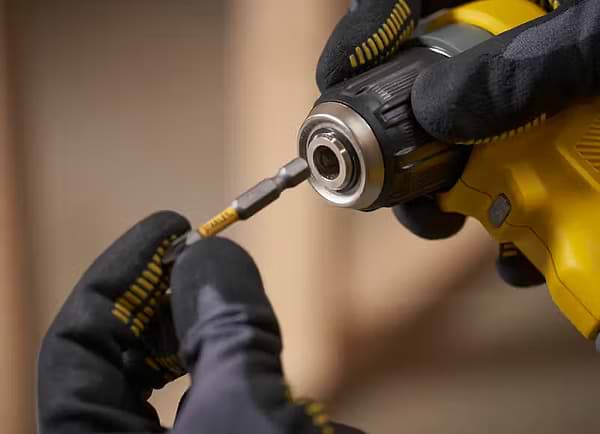 Фото - Дрель-шуруповерт Stanley FatMax V20 без ак. и ЗУ (SFMCD750B)