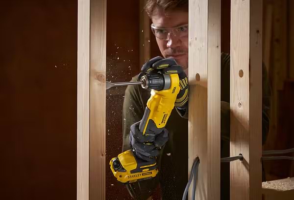 Фото - Дрель-шуруповерт Stanley FatMax V20 без ак. и ЗУ (SFMCD750B)