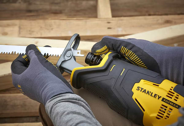 Фото - Пила сабельная Stanley FatMax18В (V20) Li-Ion (SFMCS300D2K)