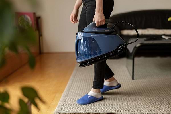 Фото - Утюг с парогенератором Gorenje SGD3000BBK SUPREME