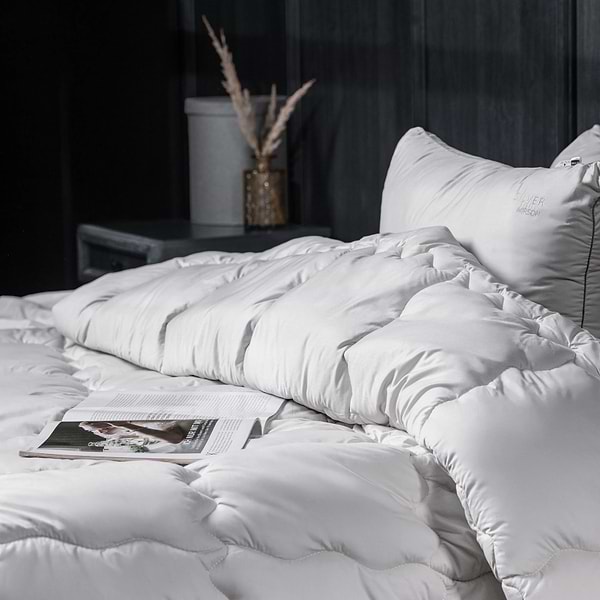 Фото - Одеяло детское демисезонное MirSon шелковая №1060 "Silver Cloud" 110х140 см (2200010356243)