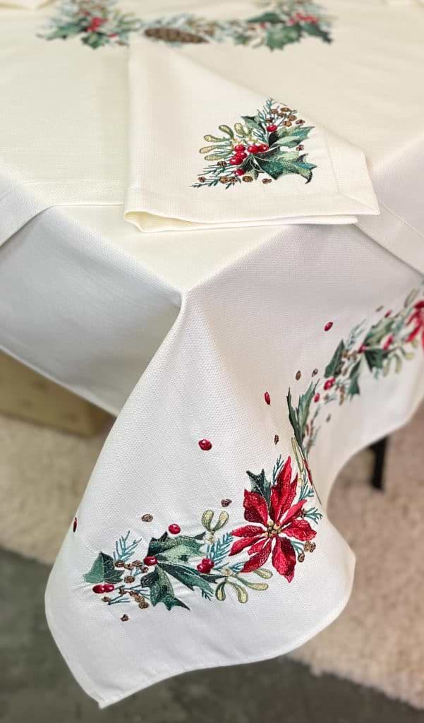 Скатерть прямоугольная Едельвіка Омела 250х140 (361-24/00)