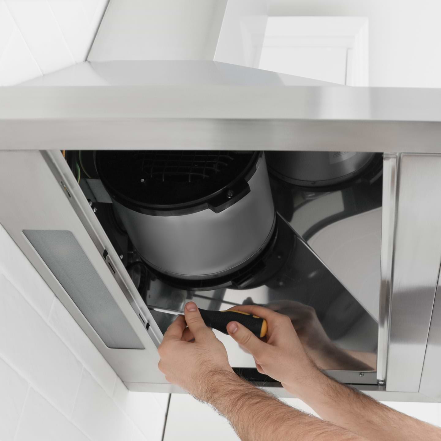 Установка вытяжки