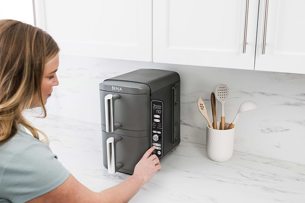Фото - Мультипечь Ninja Double Stack XL 2-Level Air Fryer (SL400EU)