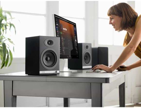 Фото - Комп'ютерна акустика компактна 2.0 Audioengine HD5-Black