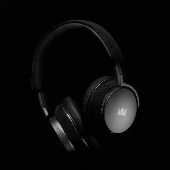 Фото - Наушники полноразмерные беспроводные Noble Audio FoKus Apollo Black