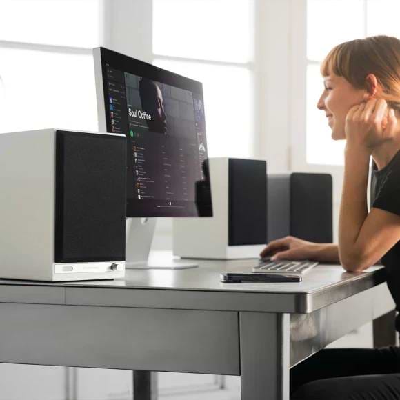 Фото - Компьютерная акустика компактная 2.0 Audioengine HD5-White