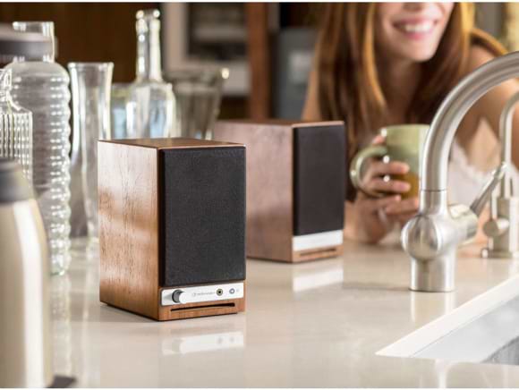 Фото - Комп'ютерна акустика звичайна 2.0 Audioengine HD3 Walnut