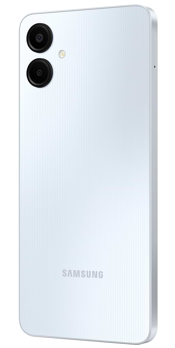 Фото - Уценка - Смартфон Samsung Galaxy A06 4/128Gb Light Blue (SM-A065FLBGSEK)