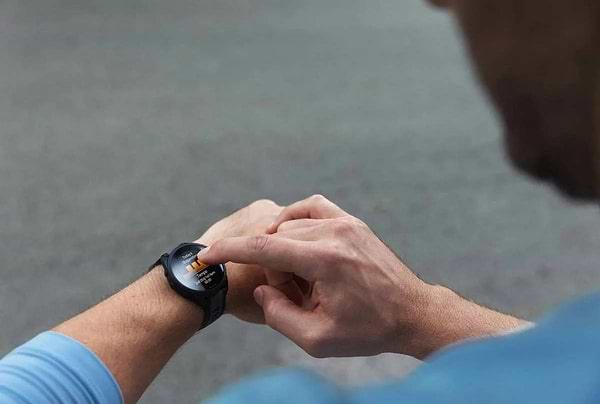 Фото - Смарт-часы Garmin Forerunner 165 GPS Black/Slate Grey (010-02863-20)
