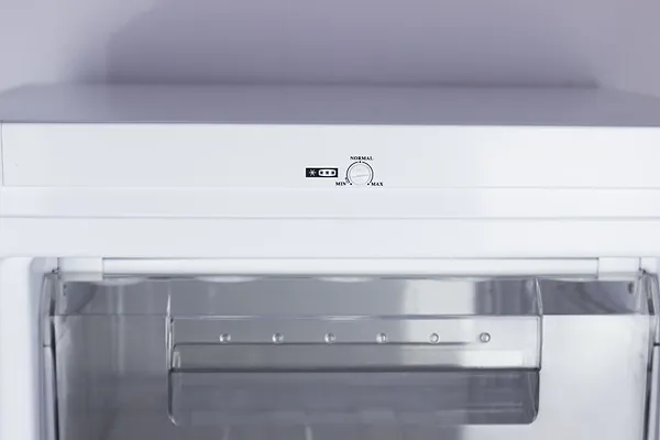 Фото - Морозильная камера Smart SMUF-225W
