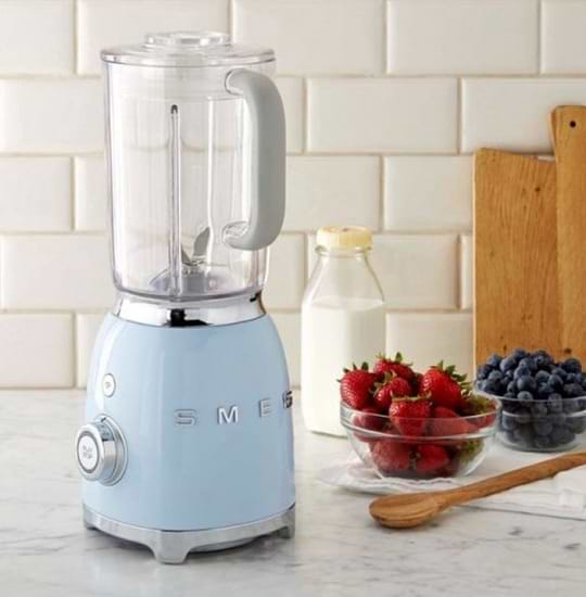 Фото - Блендер стационарный Smeg BLF01PBEU