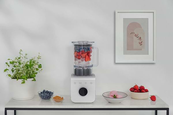 Фото - Блендер стационарный Smeg BLC01BLMEU