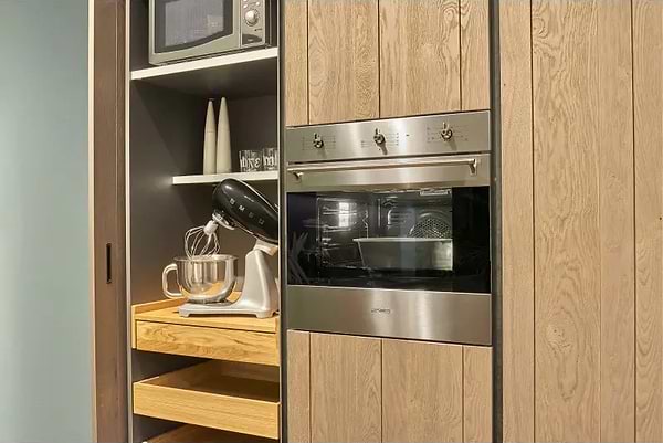 Фото - Кухонная машина Smeg SMF02BLEU
