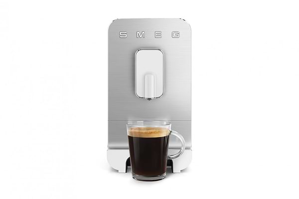 Фото - Кавомашина Smeg BCC01WHMEU