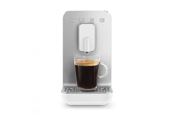 Фото - Кавомашина Smeg BCC01WHMEU