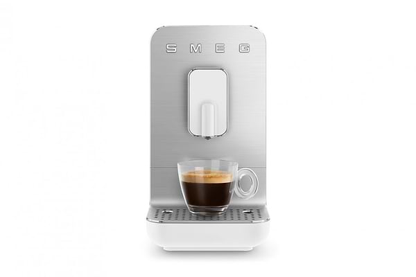 Фото - Кавомашина Smeg BCC01WHMEU