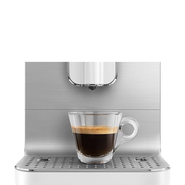Фото - Кавомашина Smeg BCC01WHMEU