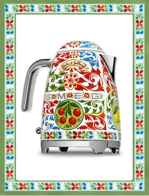 Електричний чайник Smeg KLF03DGEU