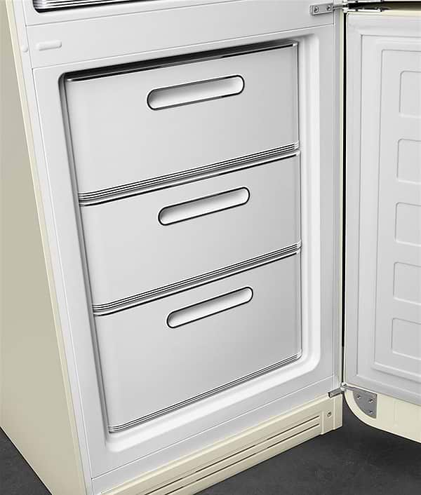 Фото - Холодильник Smeg FAB32LCR3