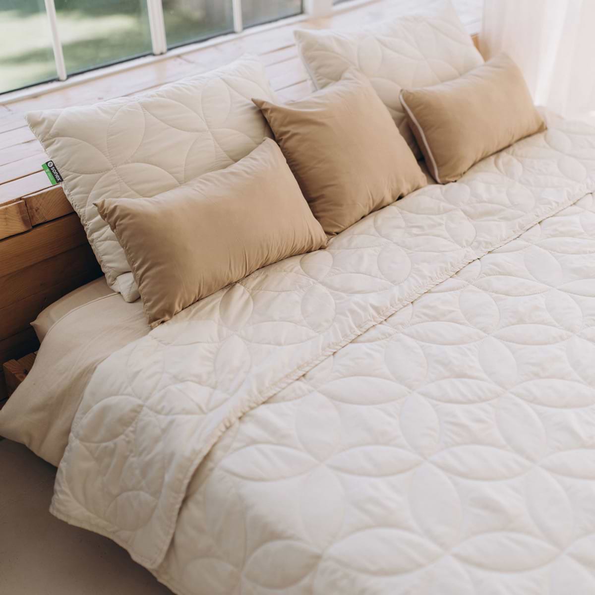 Набор покрывало + наволочки евро Sonex Hawaii двухстороннее 220х240 + 50х70 см 2 шт. Бежевое (SO102524) - Фото 1