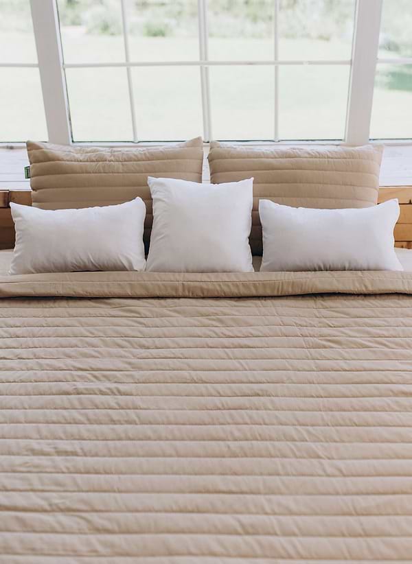 Фото - Набор покрывало + наволочки евро Sonex Nassau двухстороннее 220х240 + 50х70 см 2 шт. Коричневое (SO102517)