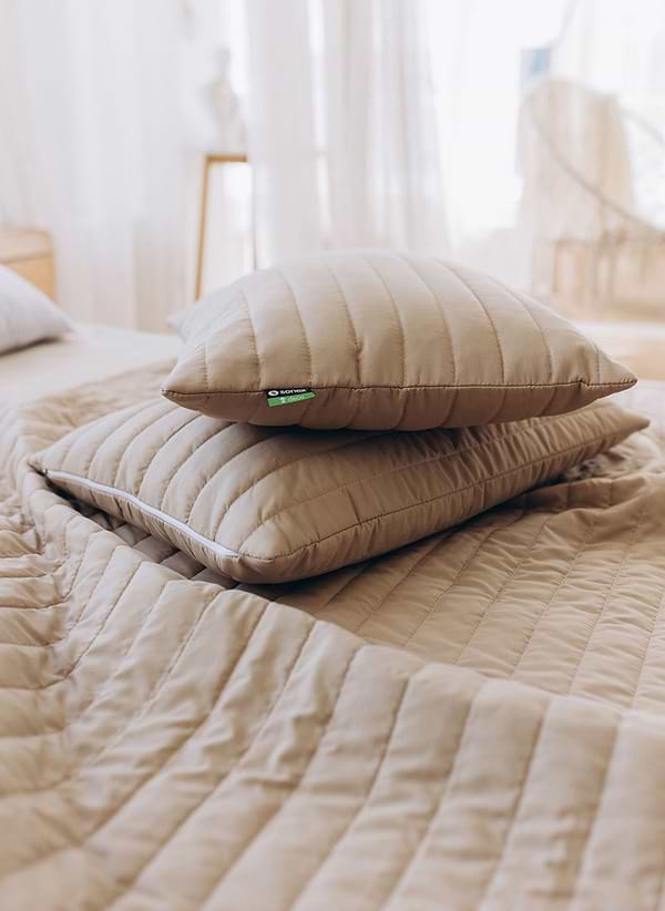 Фото - Набор покрывало + наволочки евро Sonex Nassau двухстороннее 220х240 + 50х70 см 2 шт. Коричневое (SO102517)