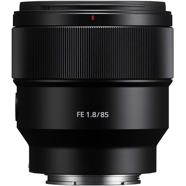 Фото - Объектив к фотокамере Sony 85mm f/1.8 for NEX FF (SEL85F18.SYX)