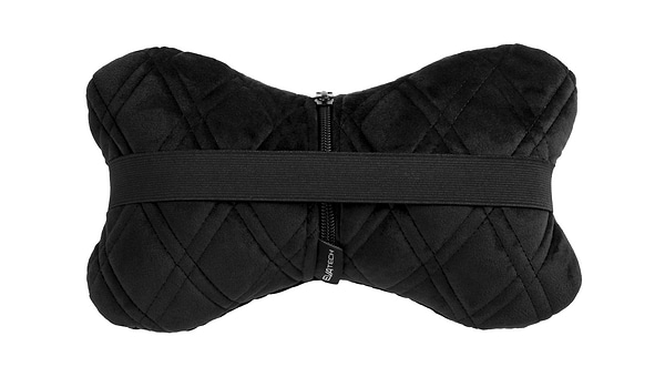 Фото - Автомобильная подушка на подголовник EVAtech из алькантары 27х16 см черная с черной нитью, большой ромб SPALHRBB